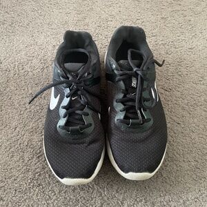 Nike running shoes running sneakers